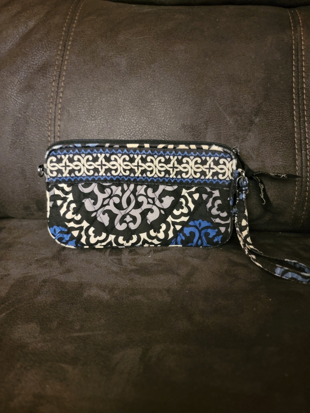 Vera Bradley Black Blue White Quilted Wristlet with Strap